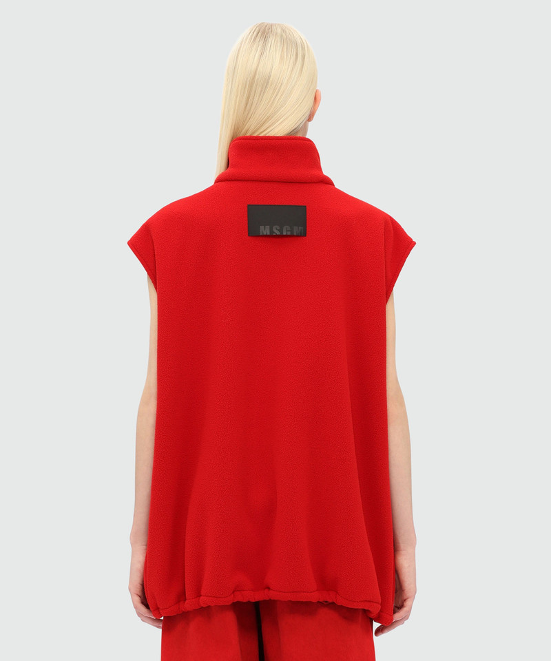 Red fleece vest with high collar 3