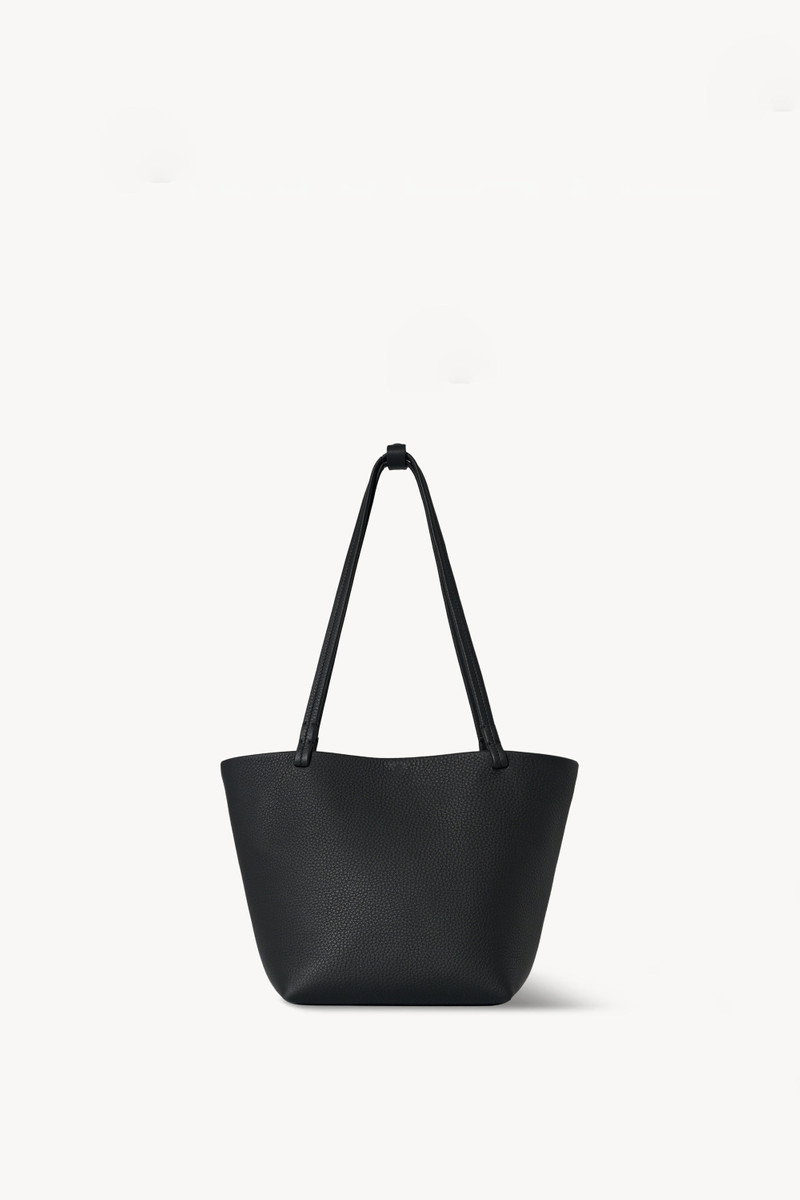 Medium Park Tote Bag in Leather 1