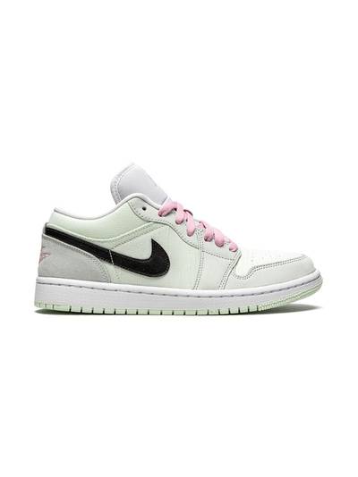 Jordan Air Jordan 1 Low SE sneakers outlook