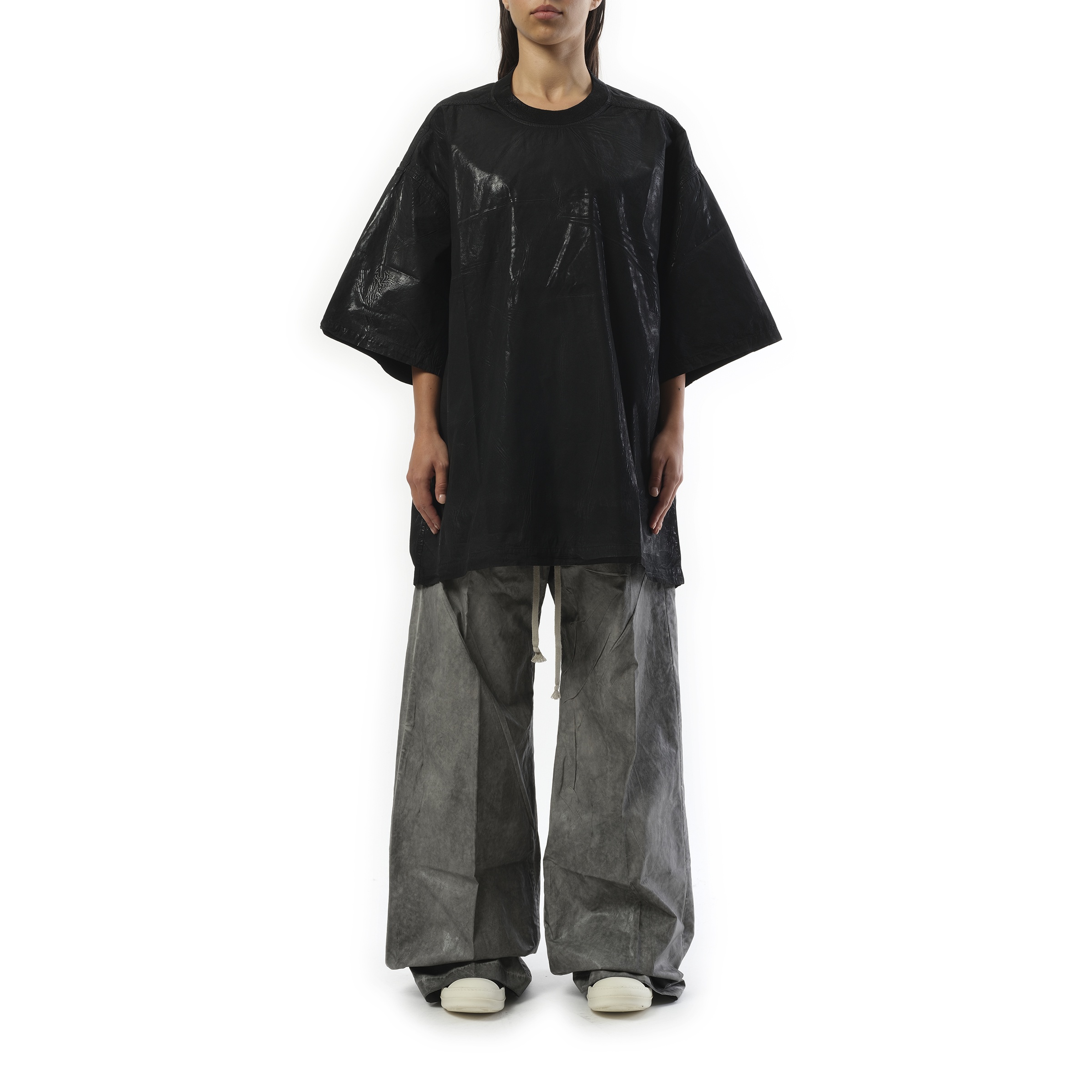 Tommy T in Black - 4