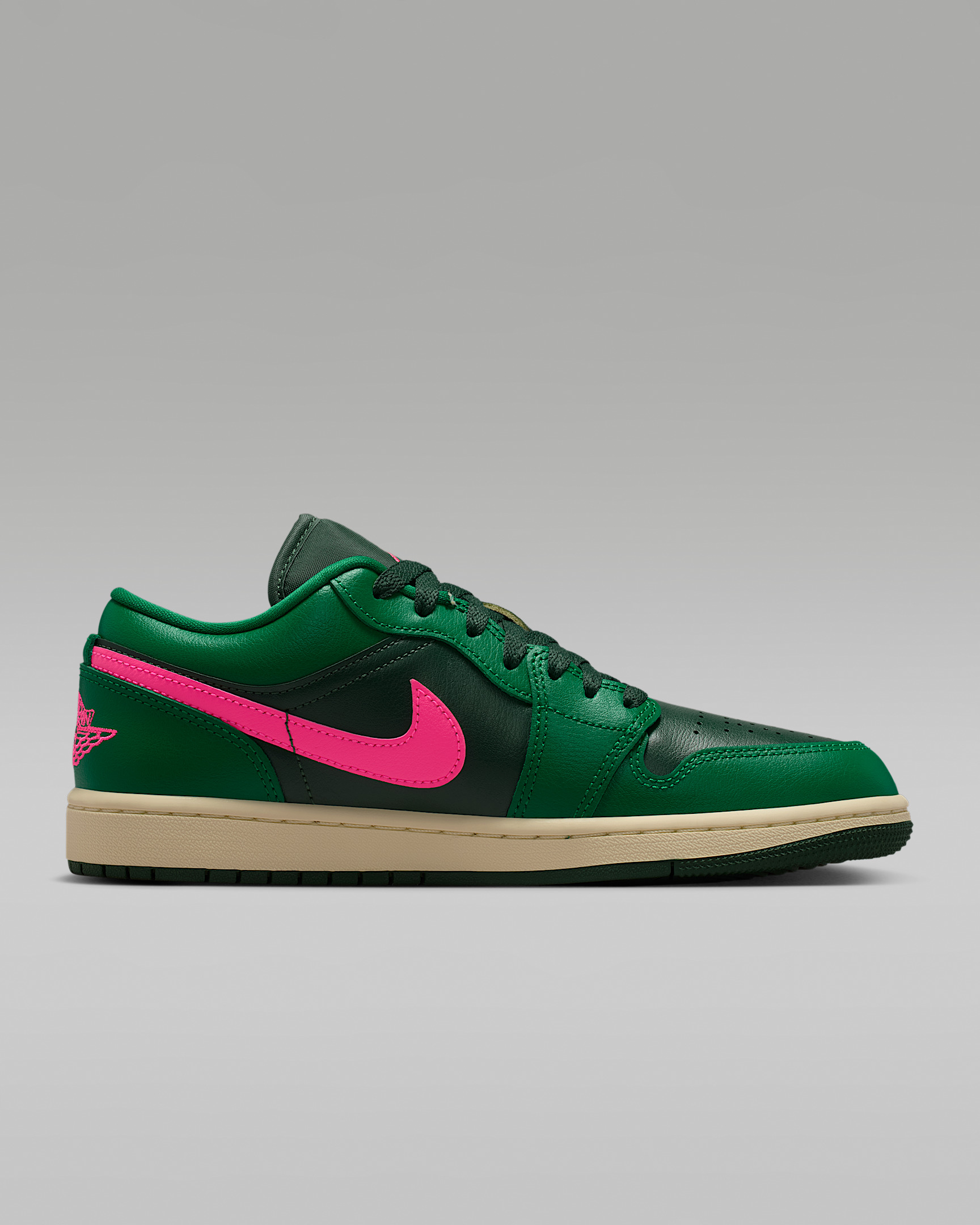 Air Jordan 1 Low Women's Shoes - 3