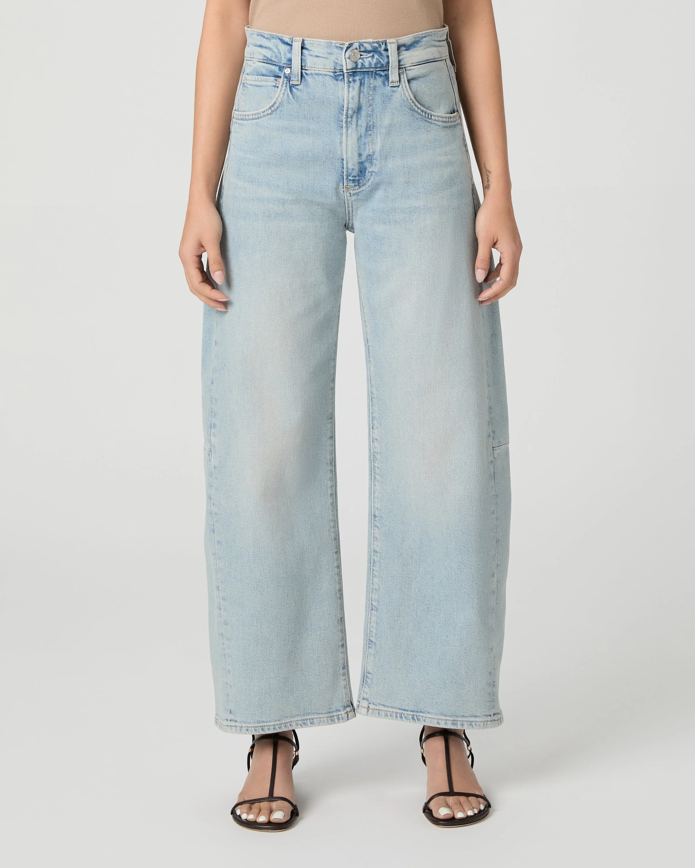 Arellia Skimmer Petite Barrel Jean - 1