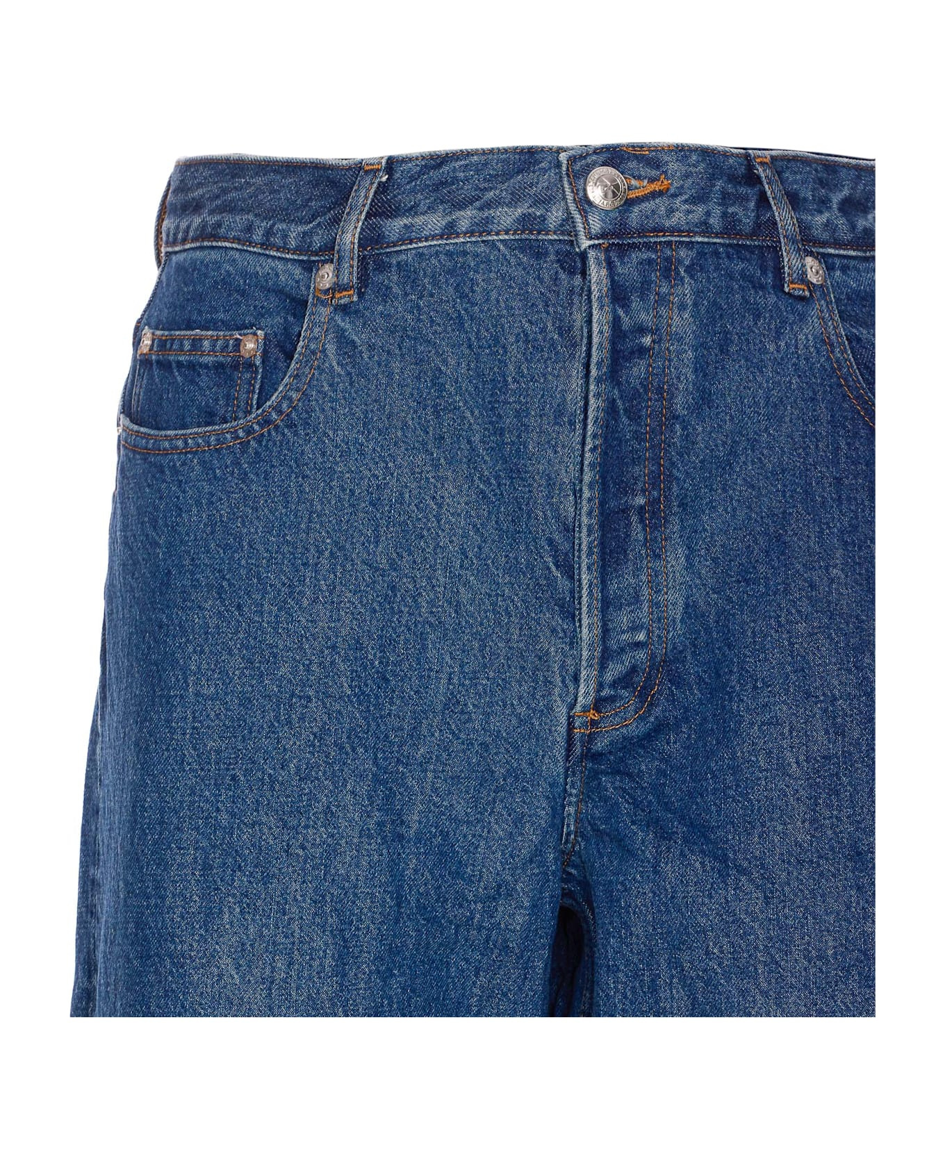 Aaron Jeans - 4