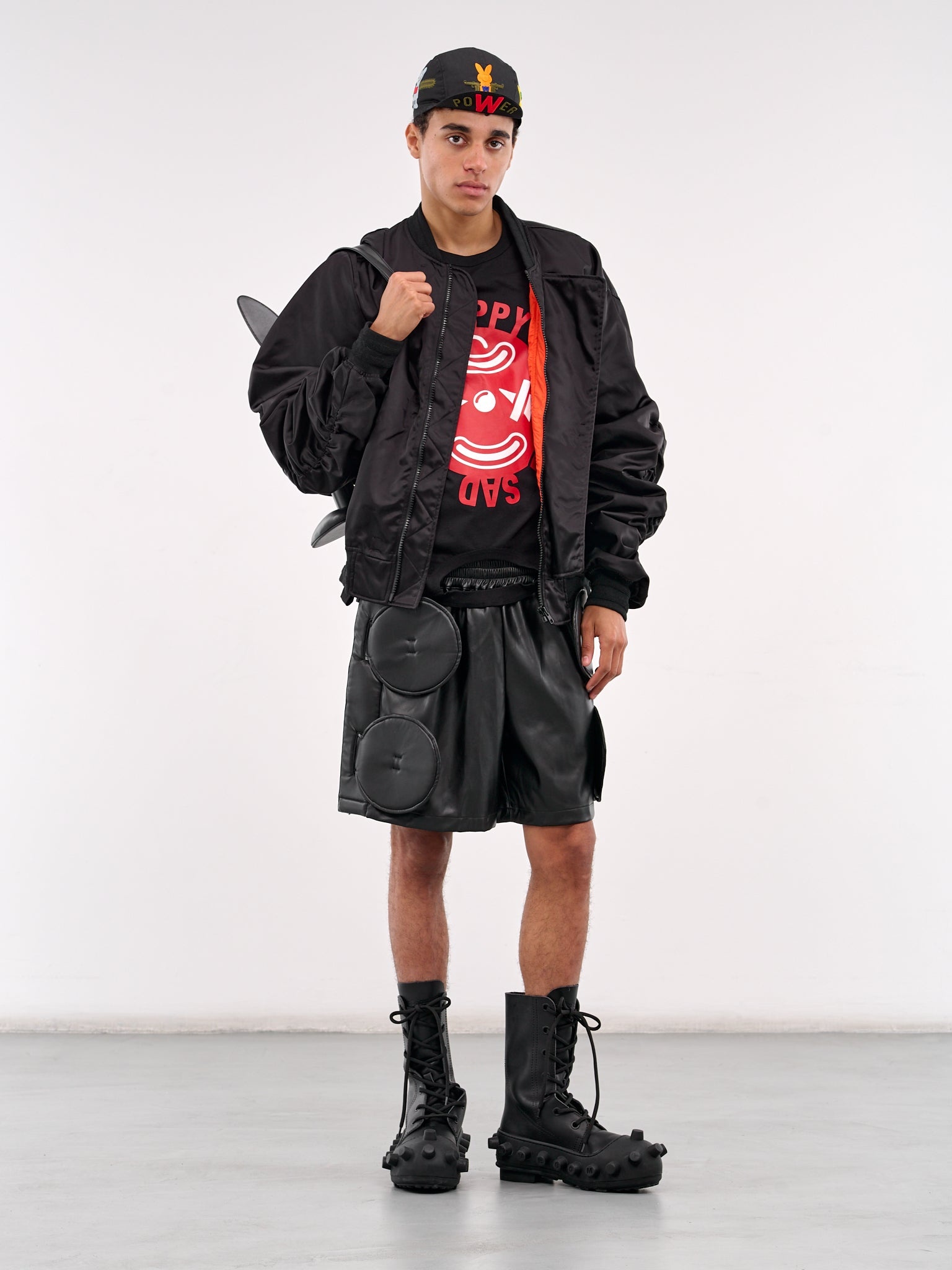 Button Appliqué Shorts - 6