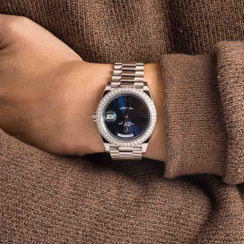 Rolex Day-Date 40 Ref 228349 Bright Blue Dial - 5