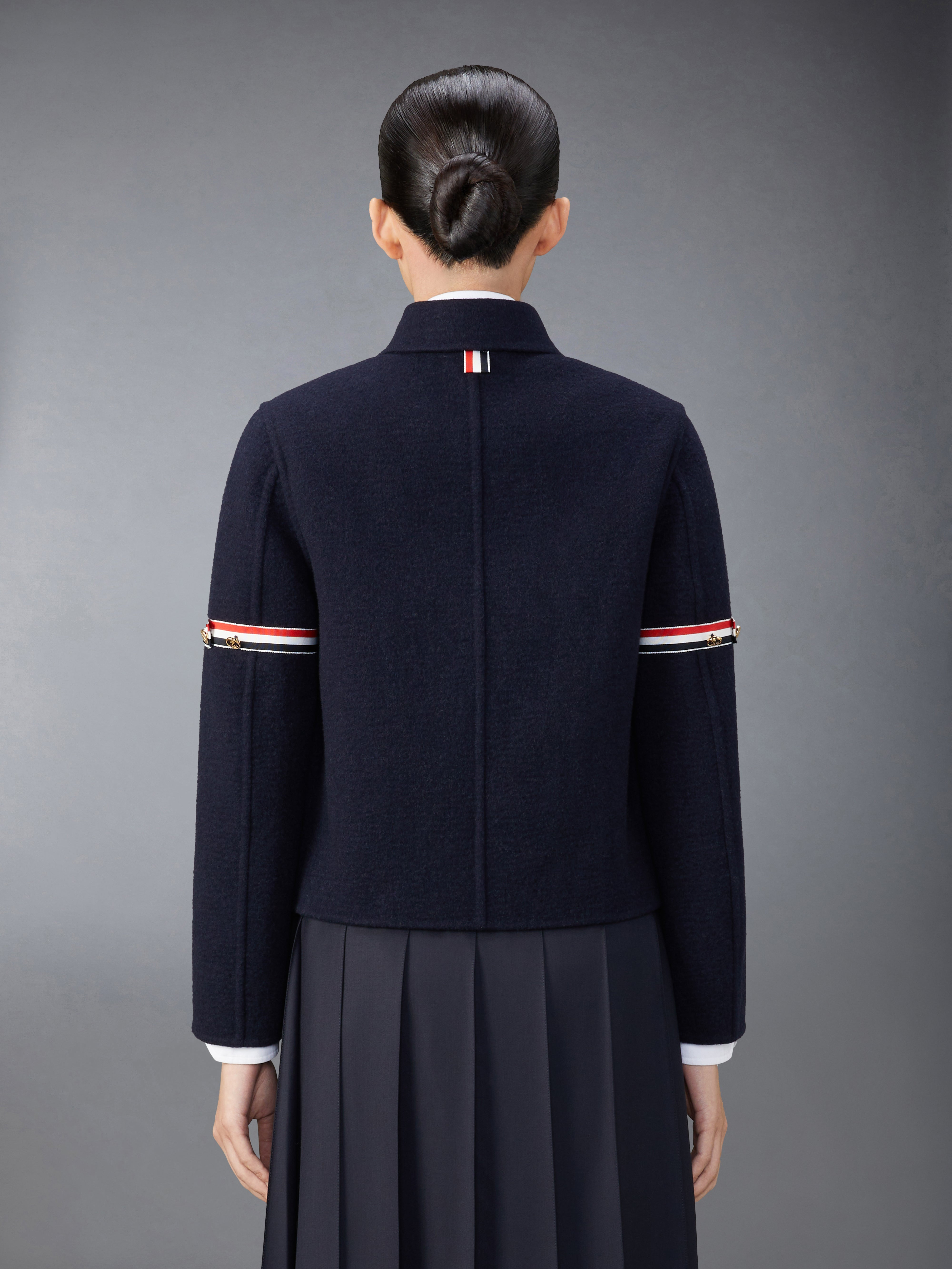 Wool Cashmere Armband Bell Sleeve Jacket With Shearling Collar - 4