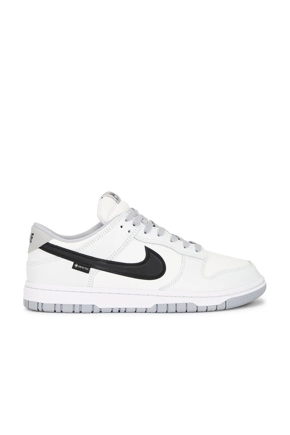 Dunk Low Gtx Sneaker - 1