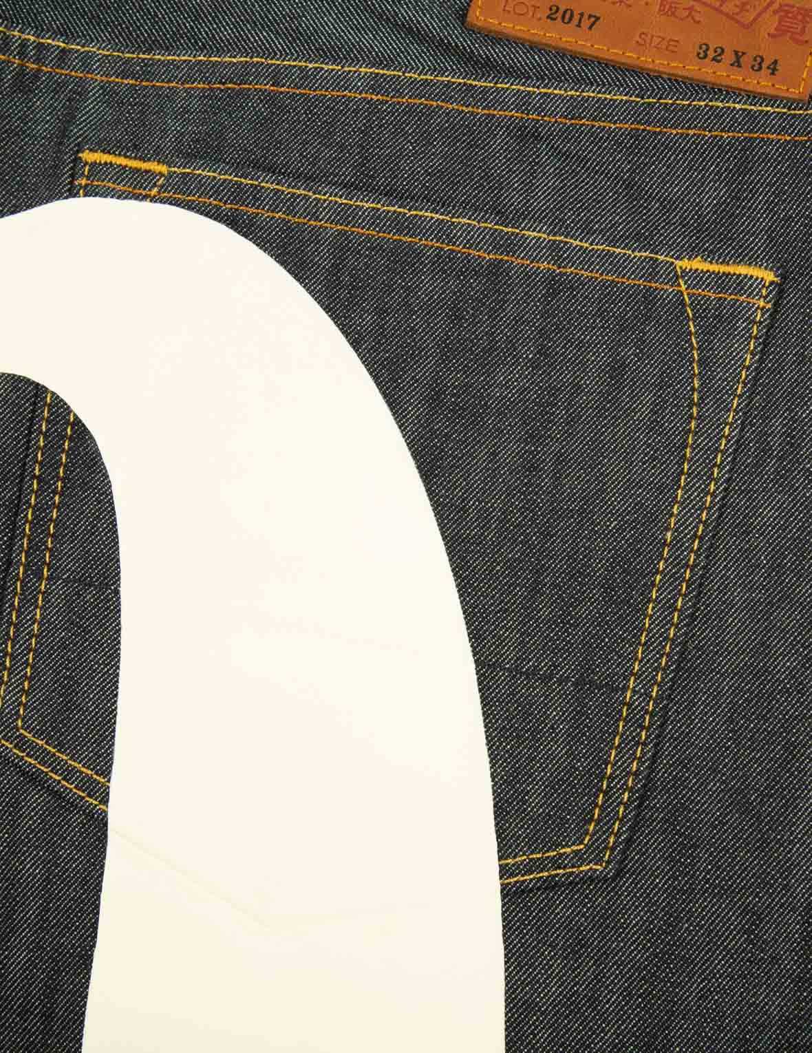 DAICOCK PRINT WITH EMBROIDERED KAMON CARROT FIT JEANS #2017 - 8