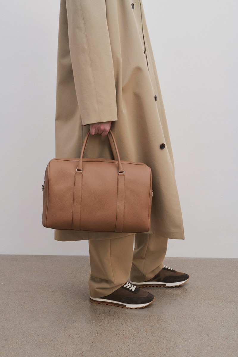 Iowa Duffle in Leather 5