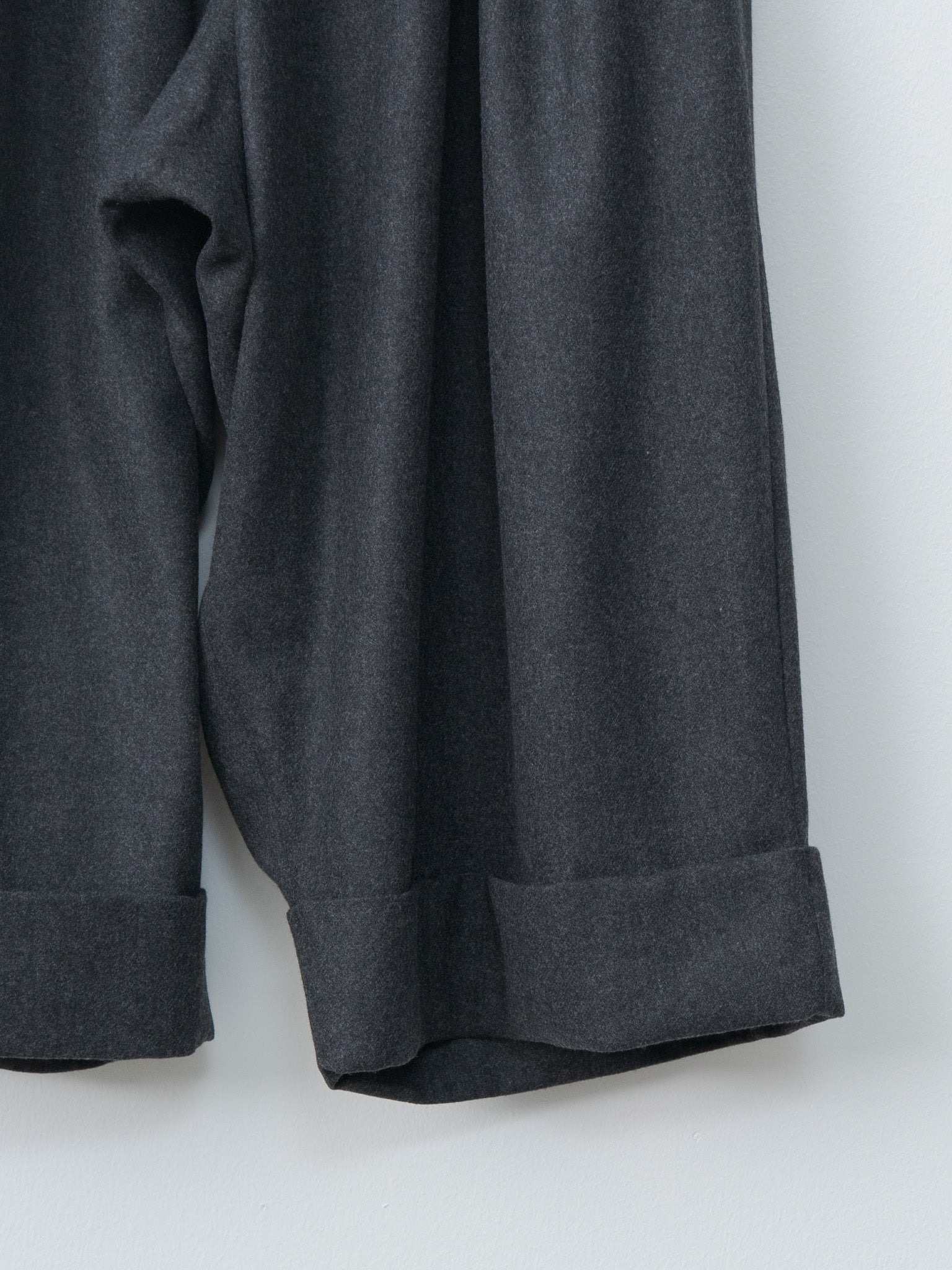 The Baker Trouser - Wool Cash Flannel Charcoal - 7