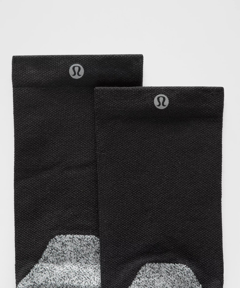 lululemon Unisex Power Stride Cushion Crew Socks outlook
