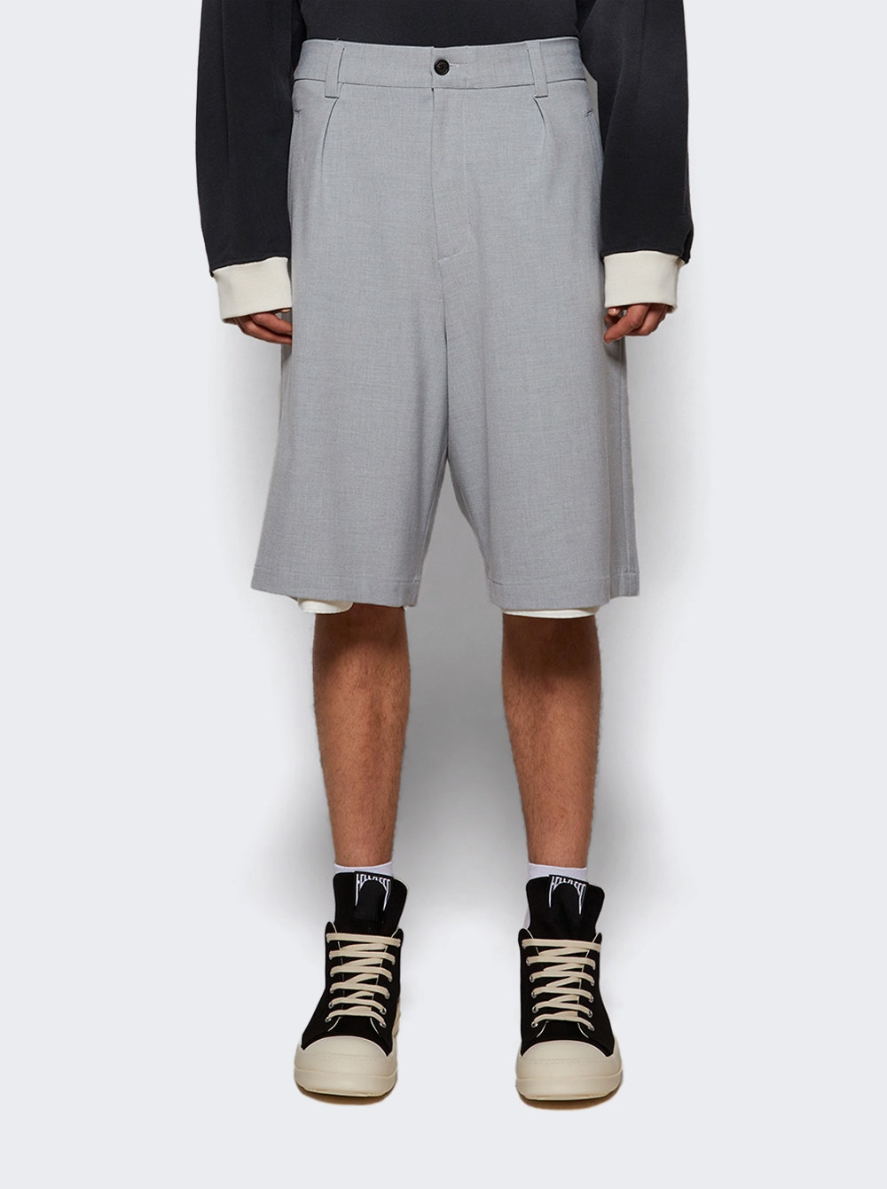 Pleated Shorts Grey - 2
