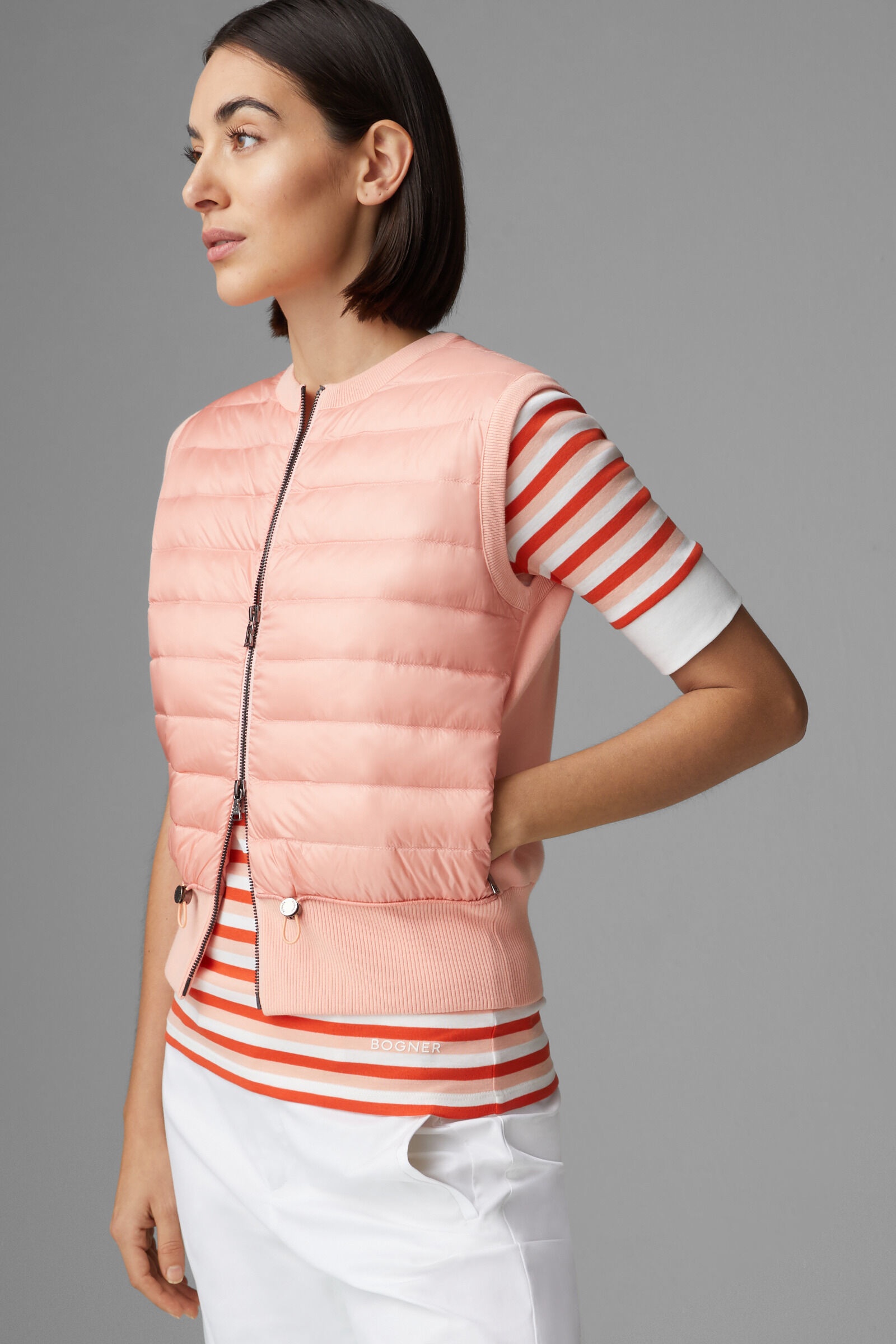 Allisa Hybrid knitted vest in Apricot - 2