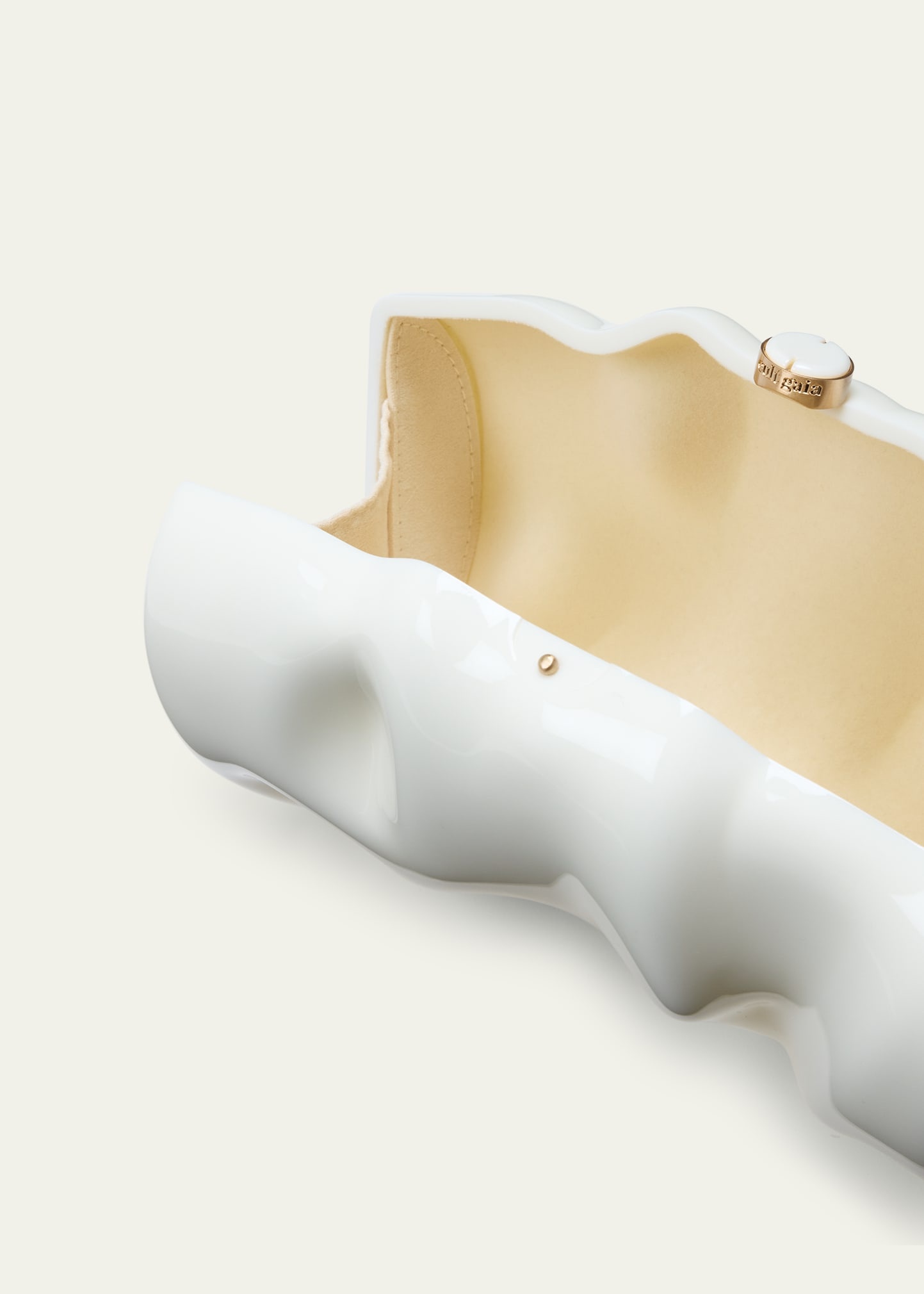 Scrunch Acrylic Clutch Bag - 4