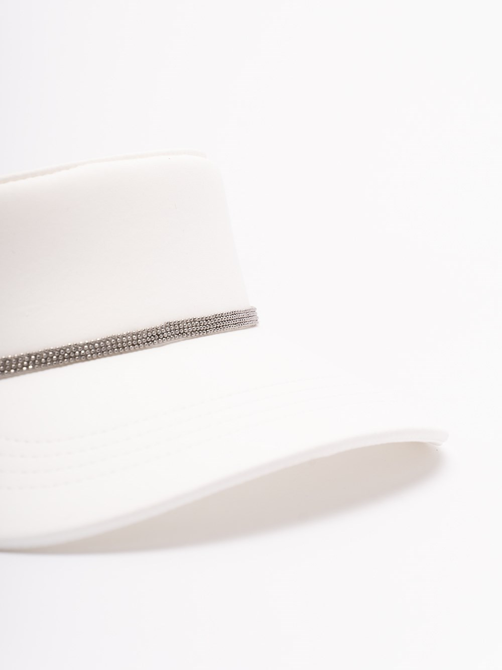 Nylon visor with monili - 4