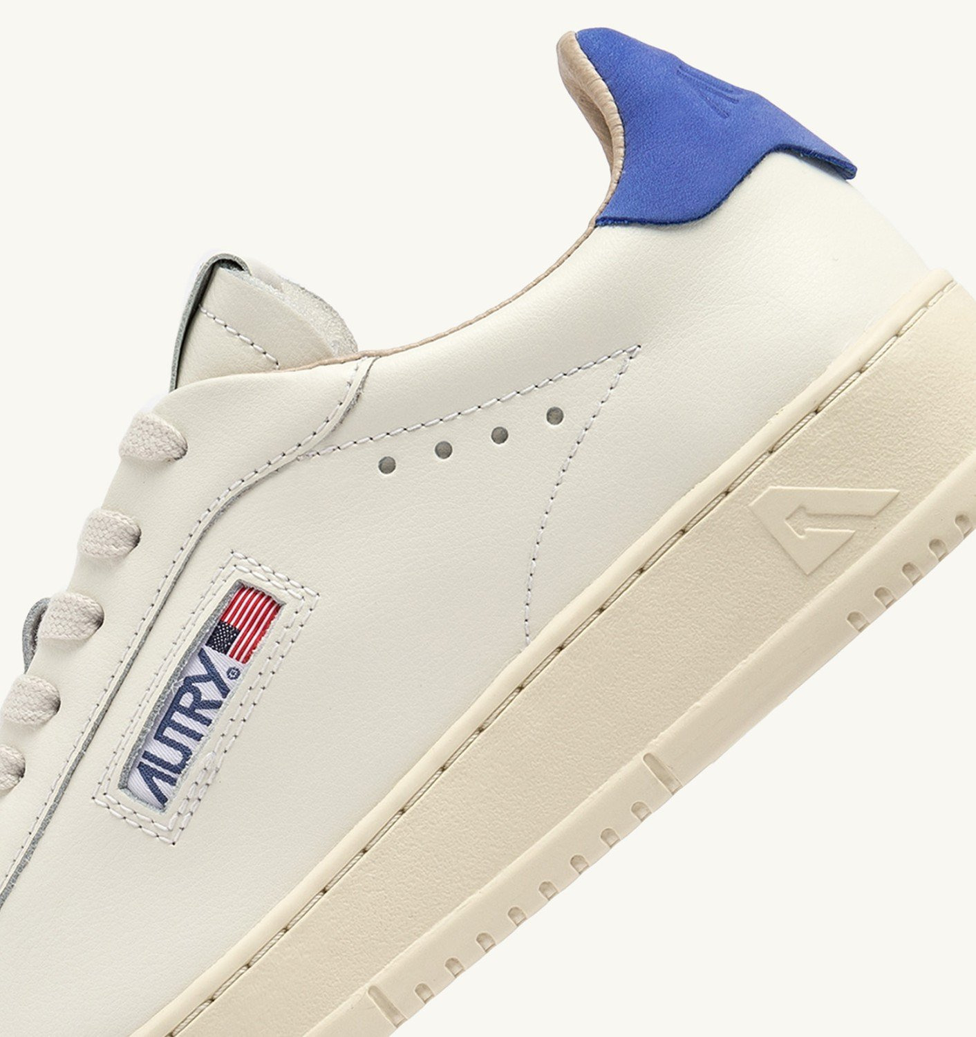DALLAS LOW SNEAKERS IN MARSHMALLOW AND BLUE LEATHER - 6