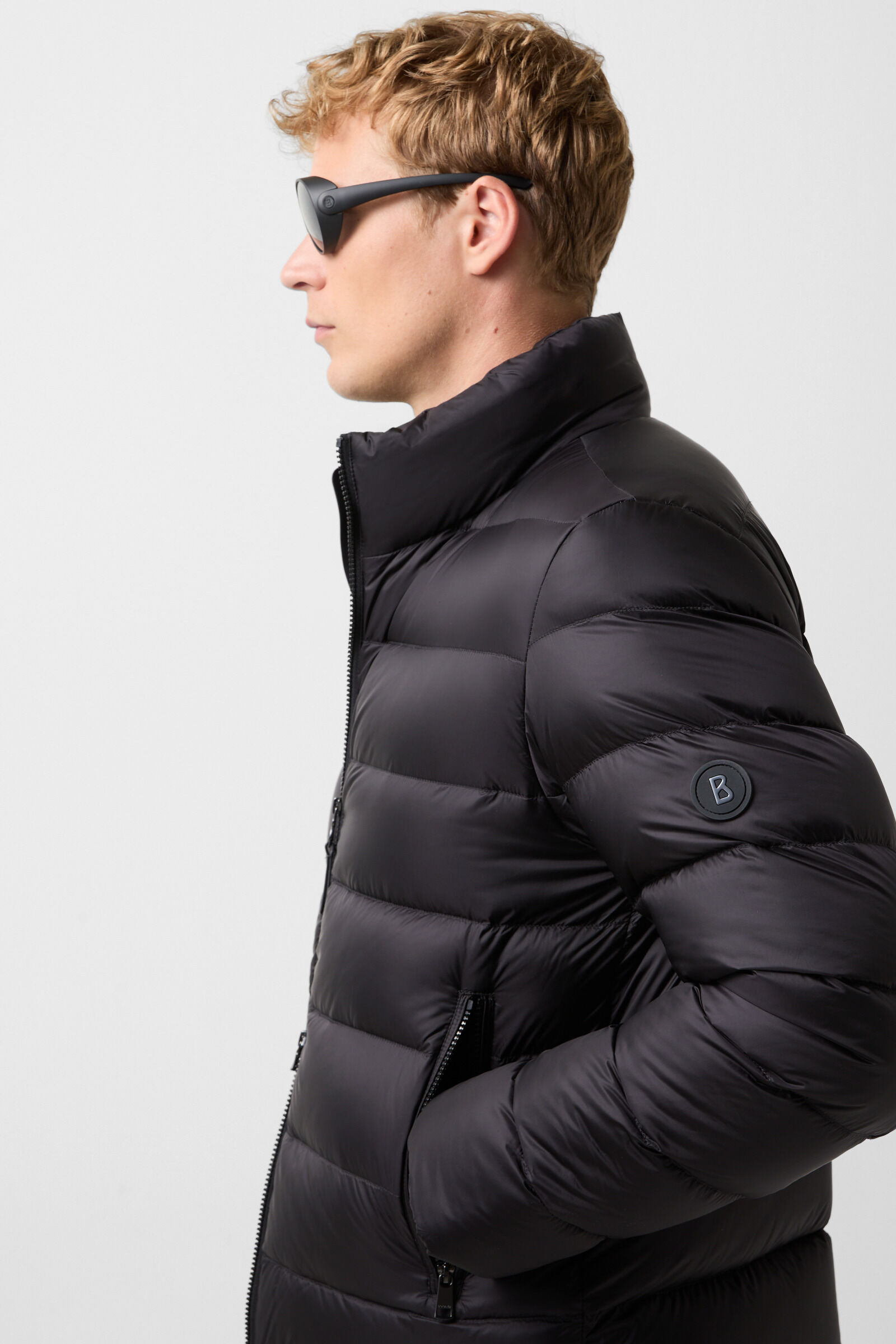 Hugh down jacket in Black - 6