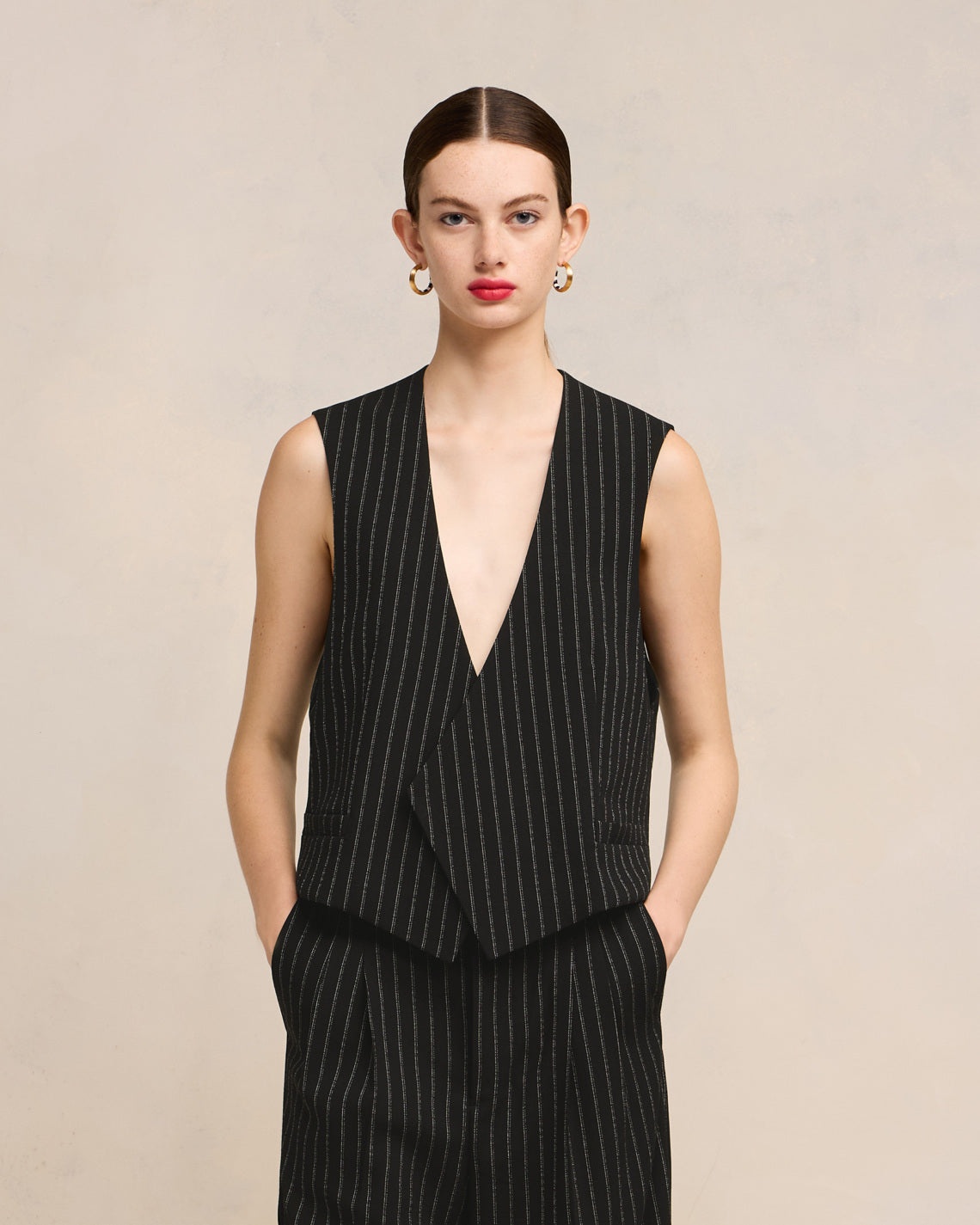 SLEEVELESS JACKET - 3