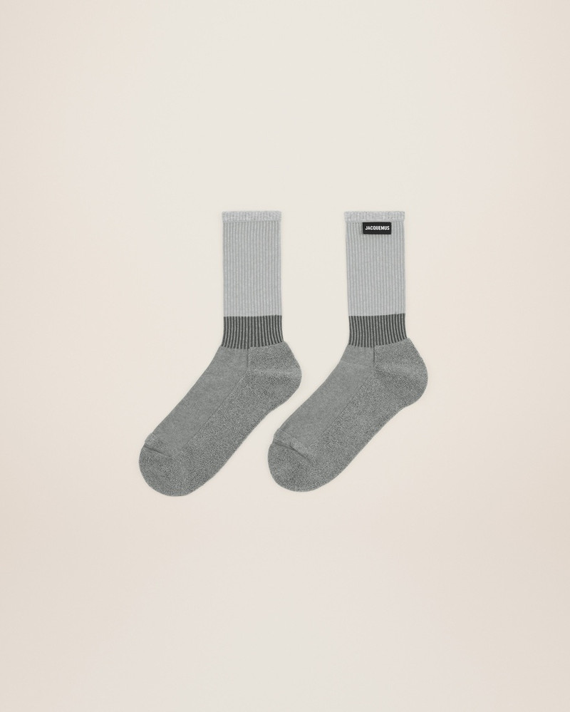 Les chaussettes à l'envers 1