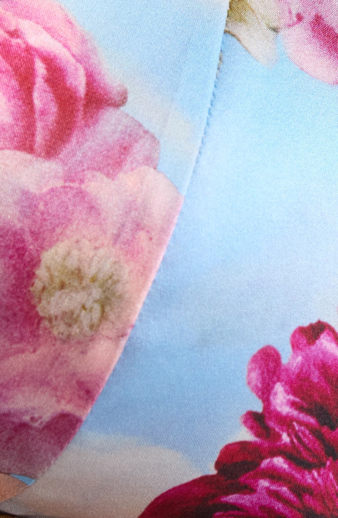 Fleur Du Mal Luxe Triangle Bra in Dreamy Floral Print at Nordstrom - 5