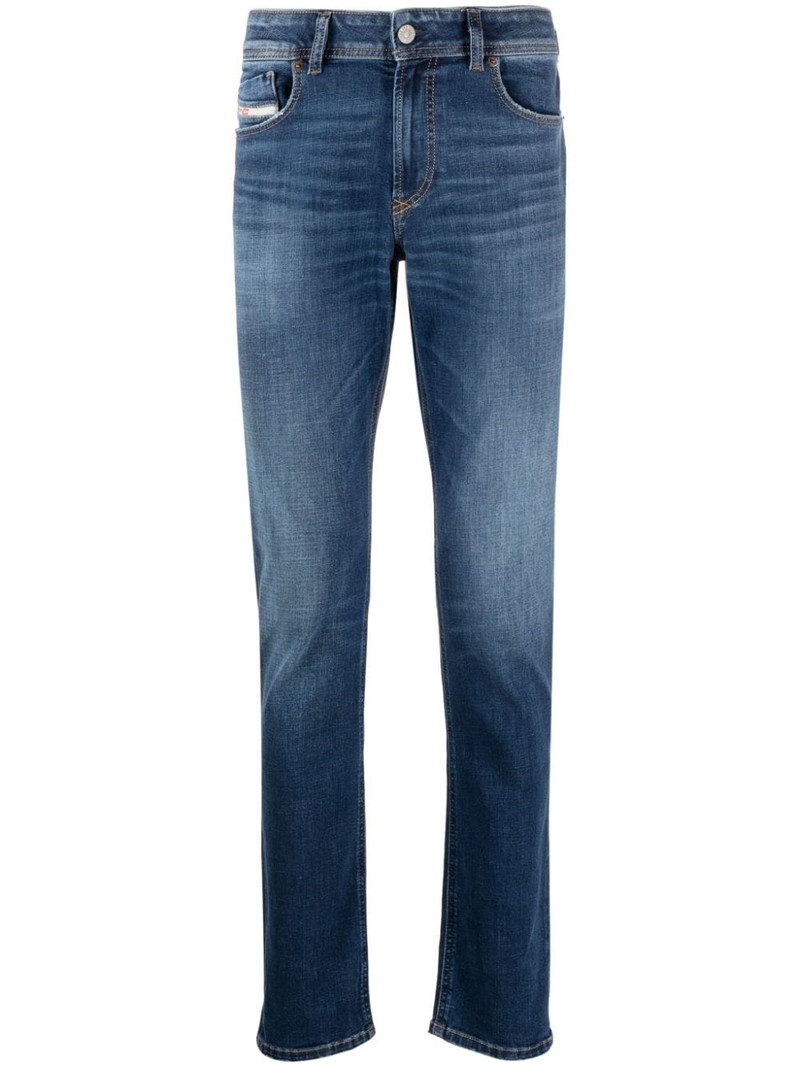 Sleenker low-rise skinny jeans 1