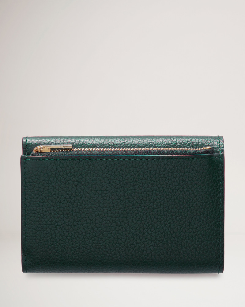 Mulberry Folded Multi-Card Wallet
Mulberry Green Small Classic Grain outlook