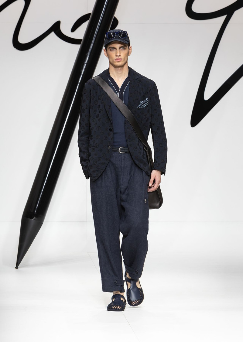 Short-sleeved ribbed polo shirt in viscose and wool 6