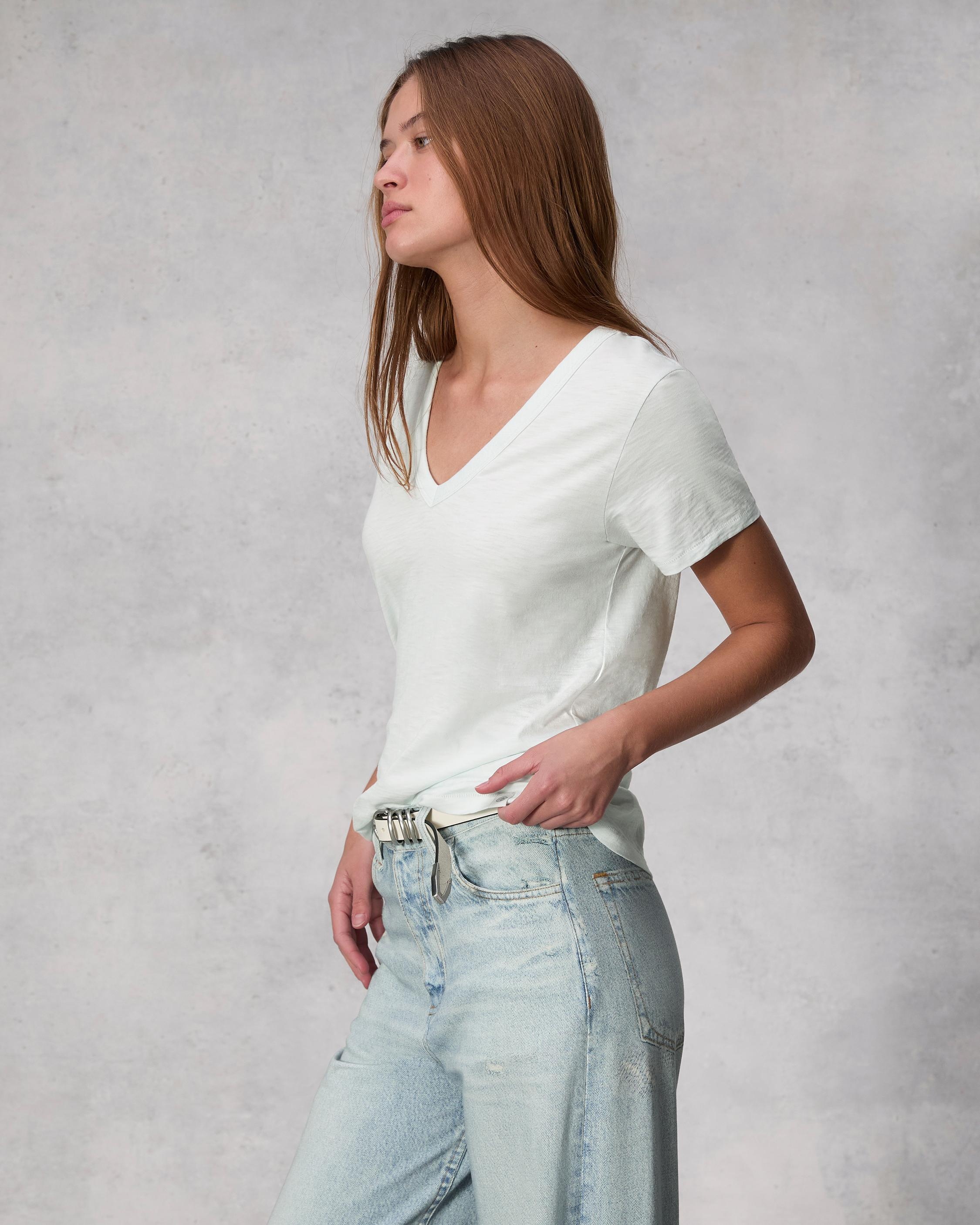 The Slub Vee
Organic Pima Cotton T-Shirt - 3