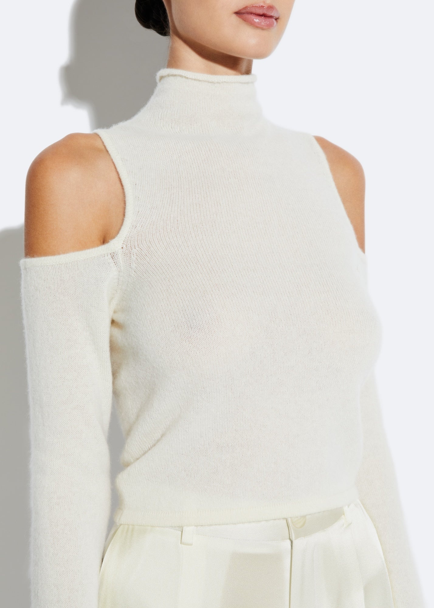 Cashmere Cut-Out Top - 4