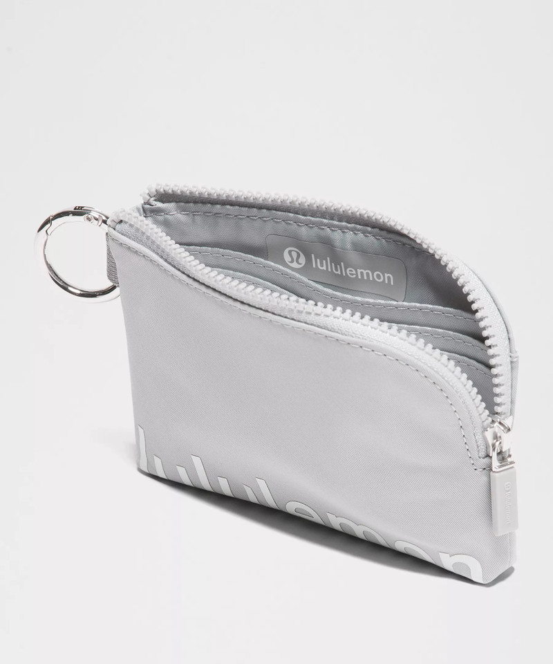 Clippable Card Pouch 3