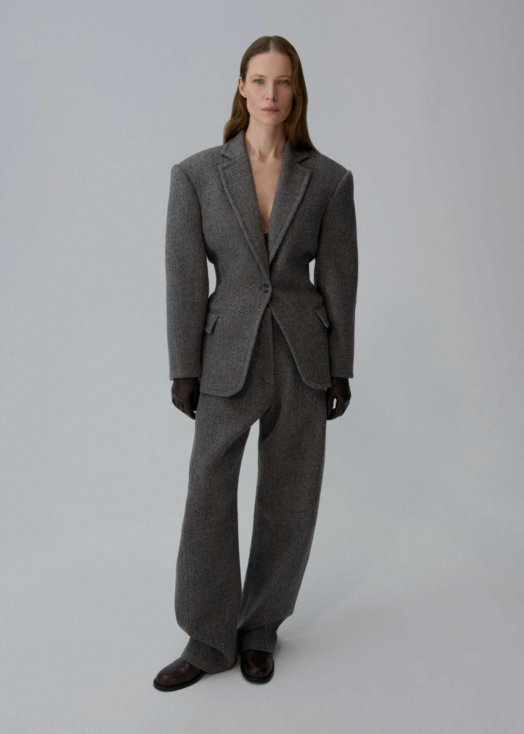 Hourglass herringbone blazer in grey - 3