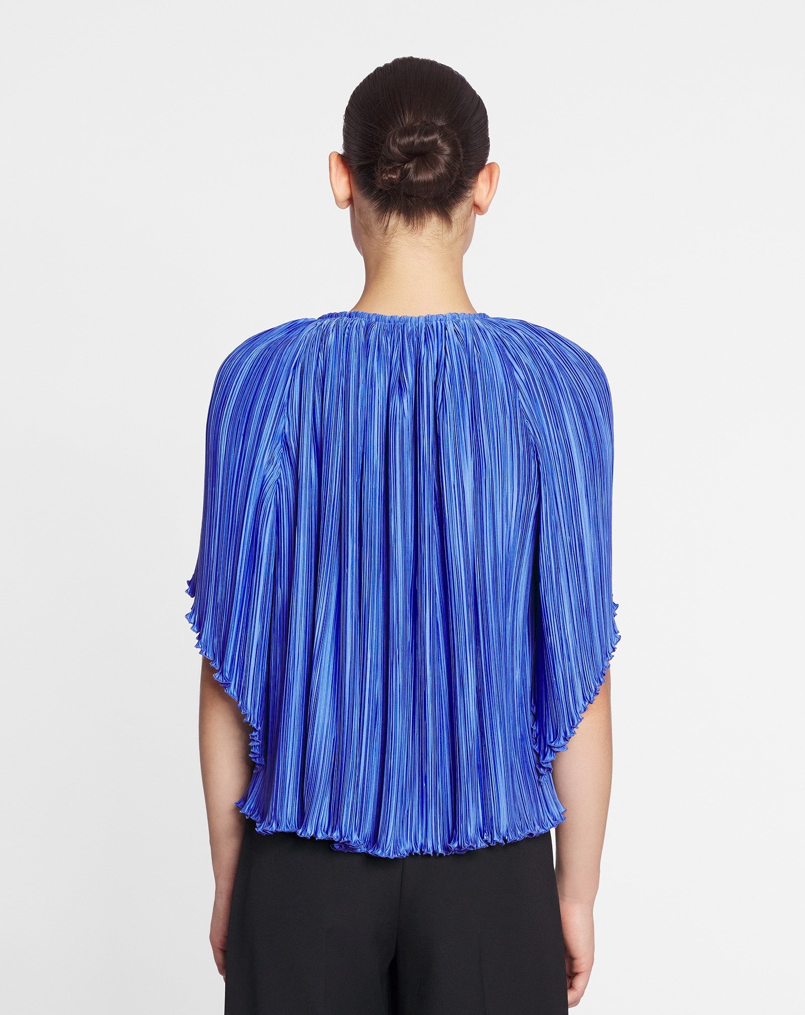 SHORT-SLEEVED BLOUSE - 4