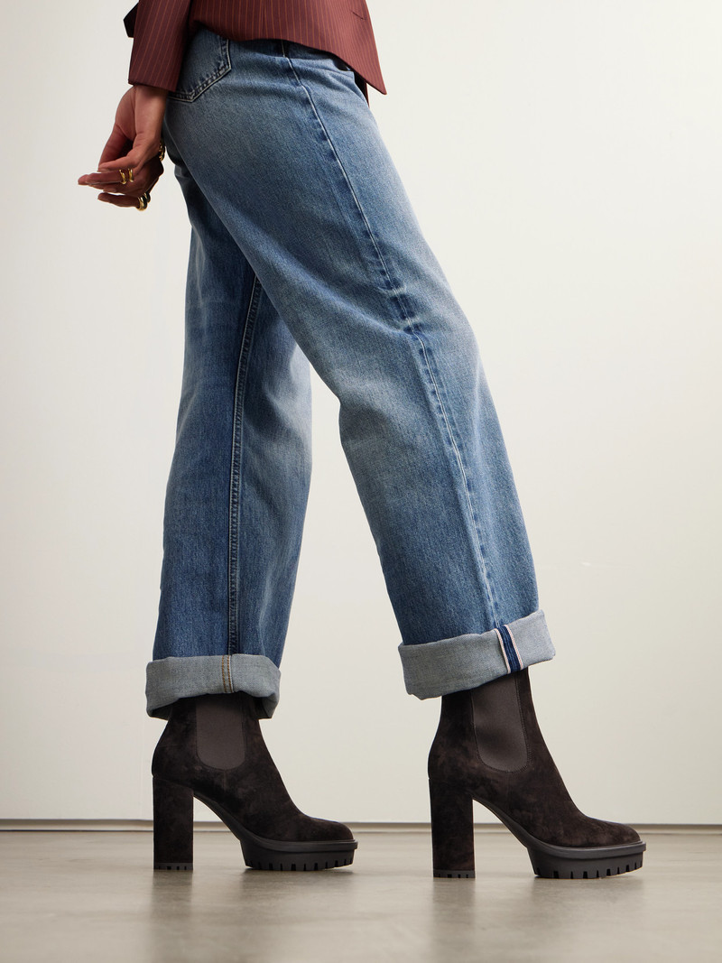 Gianvito Rossi 70 Suede Chelsea Boots outlook