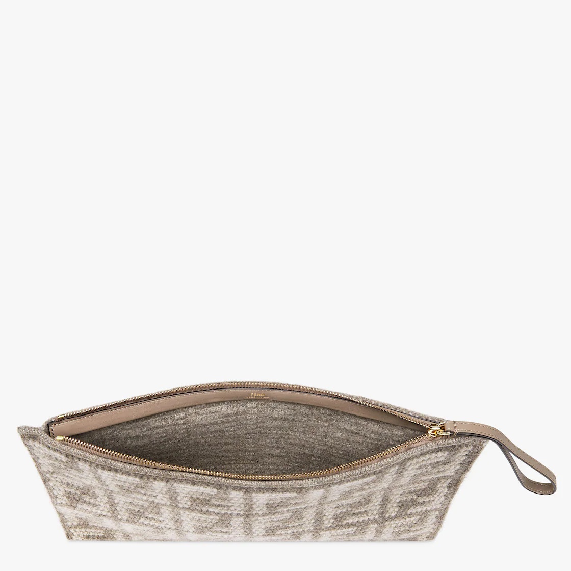 Large pouch with removable bracelet handle. Zipper closure. Made of cashmere knit with the FF motif  - 3
