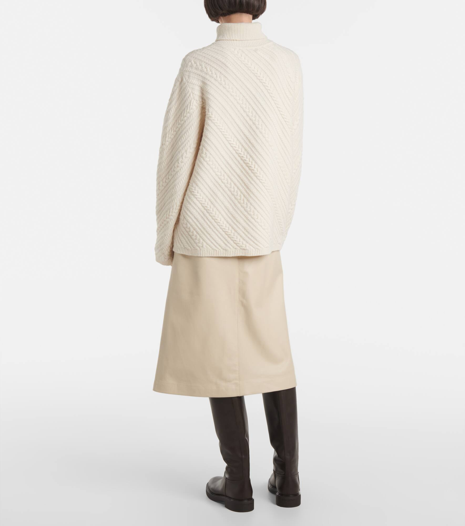 Cable-knit wool turtleneck sweater - 3