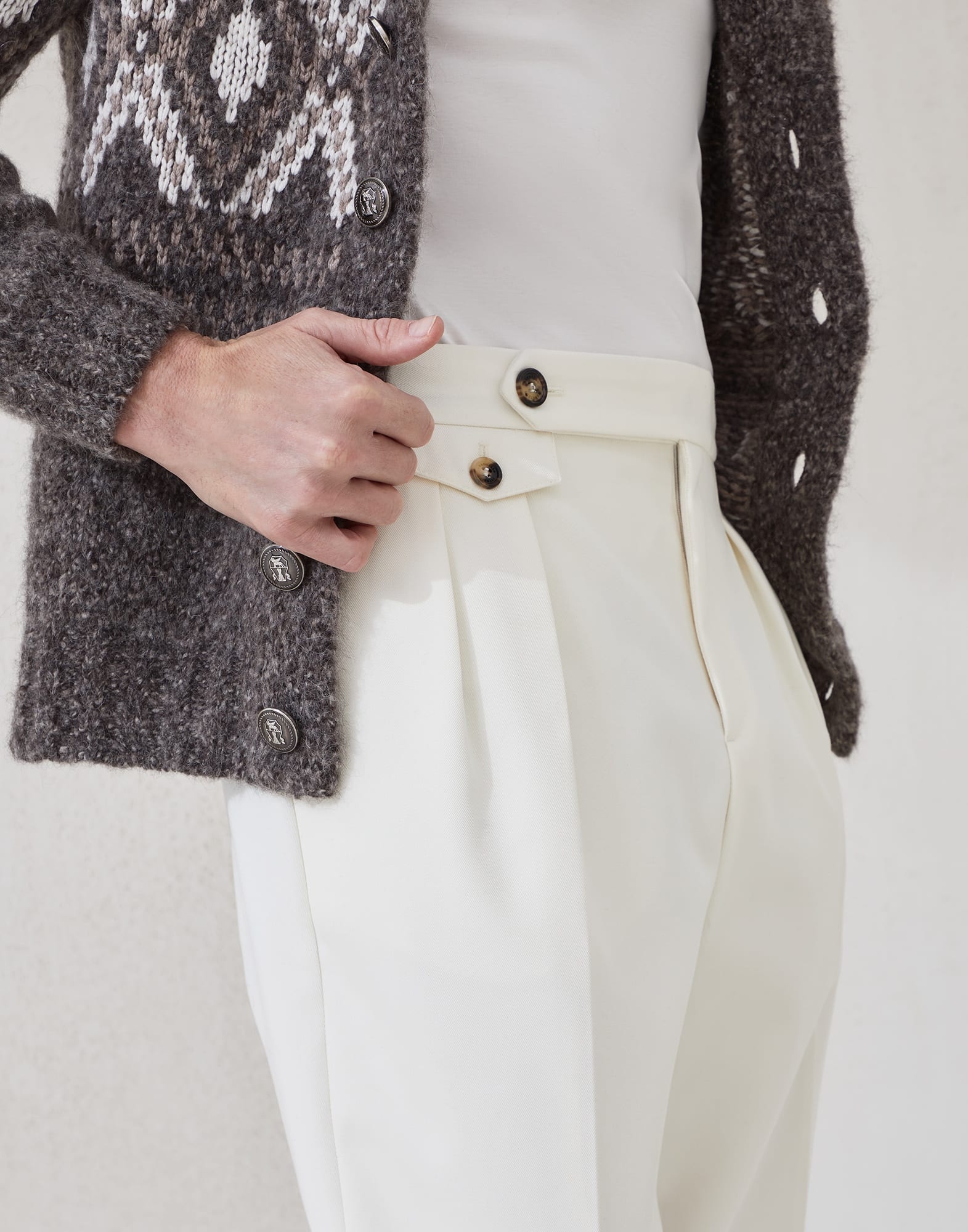 Cotton and virgin wool gabardine tailor fit trousers with reversed double pleats and waist tabs - 3
