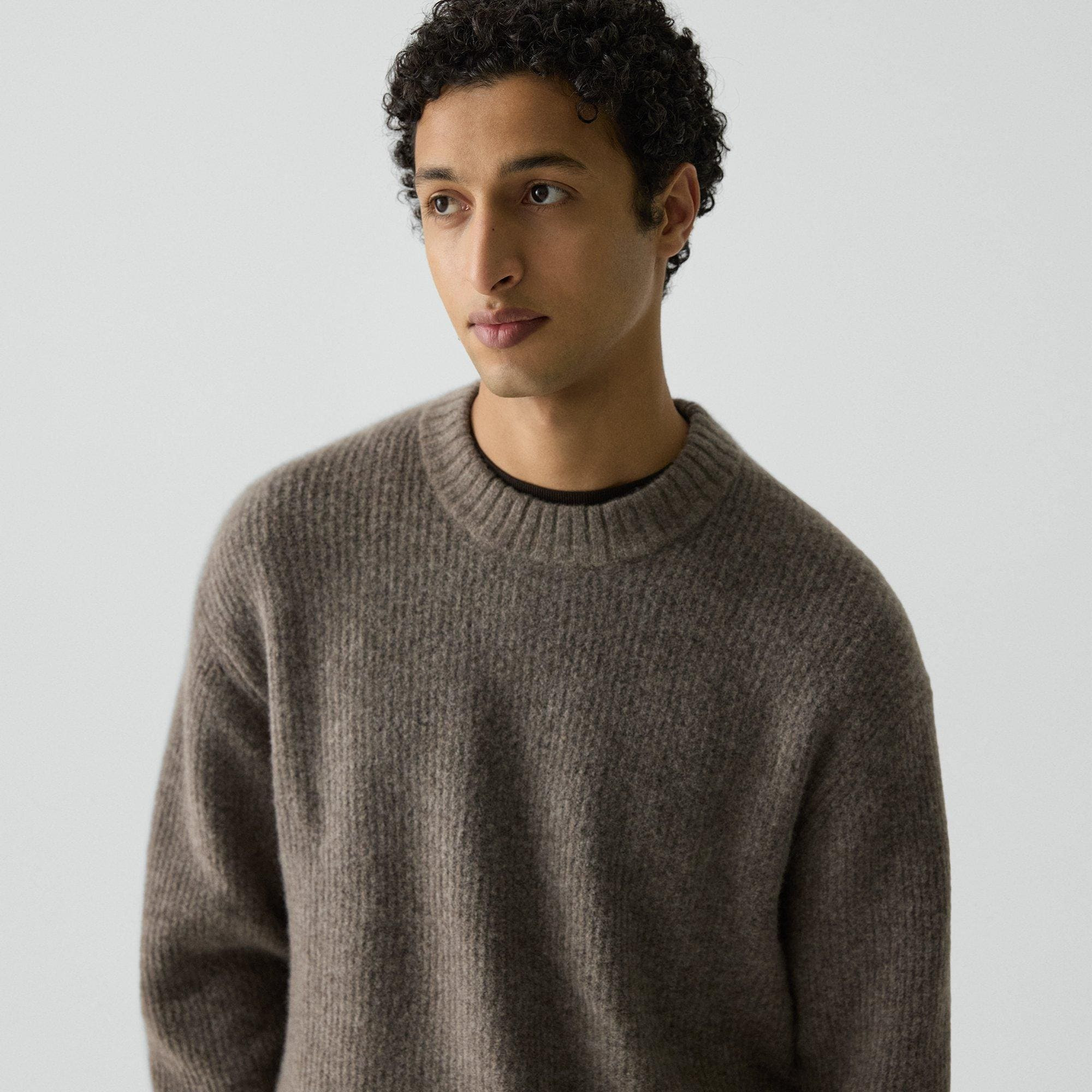 Relaxed Crewneck Sweater in Astor Wool - 5