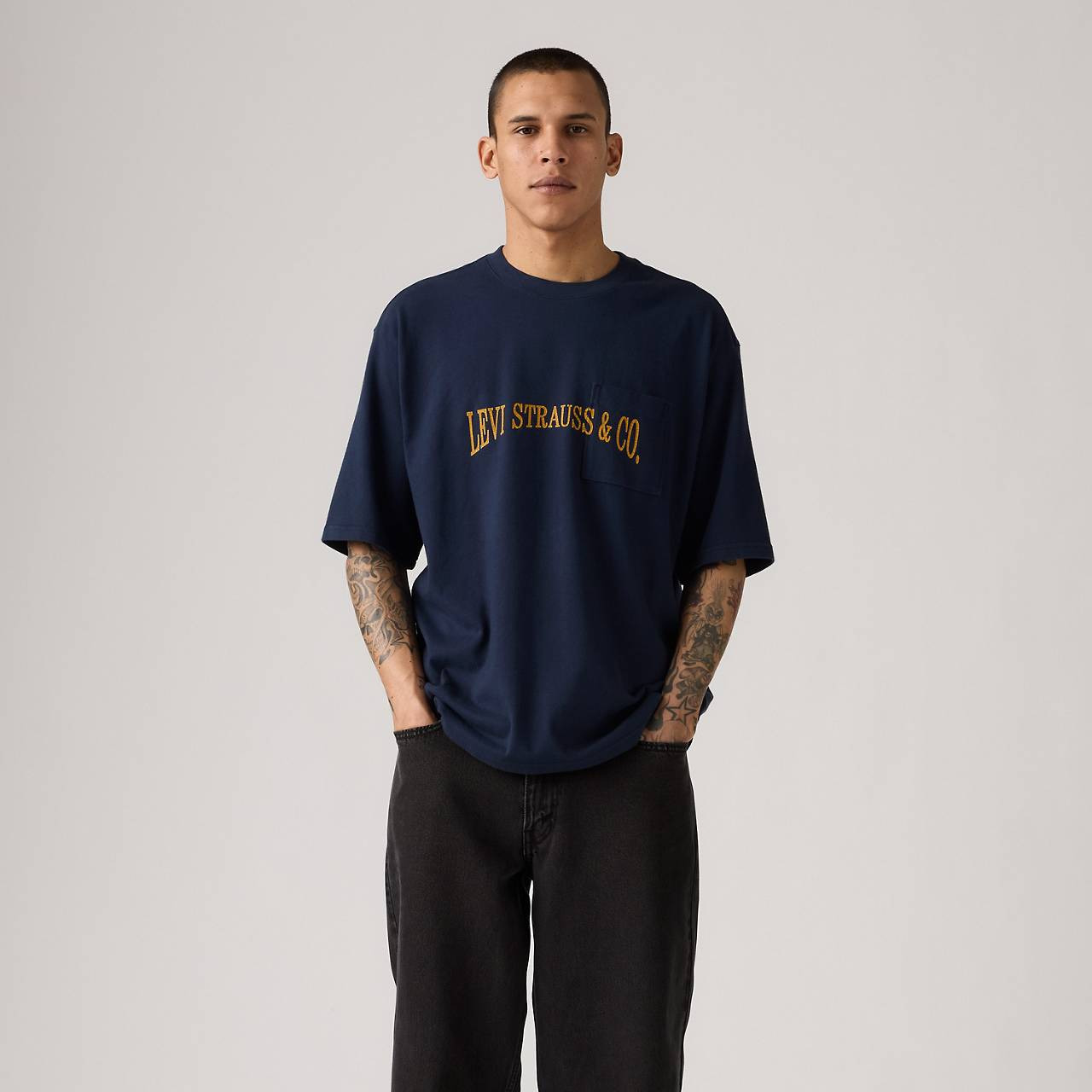 HALF-SLEEVE GRAPHIC POCKET T-SHIRT - 2