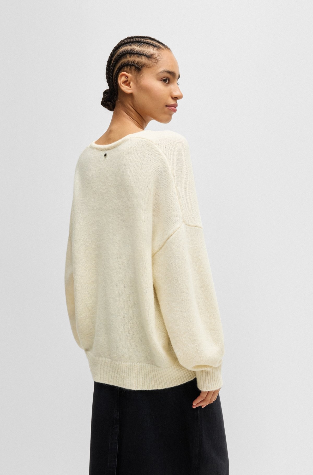 RELAXED-FIT SWEATER WITH V NECKLINE - 4