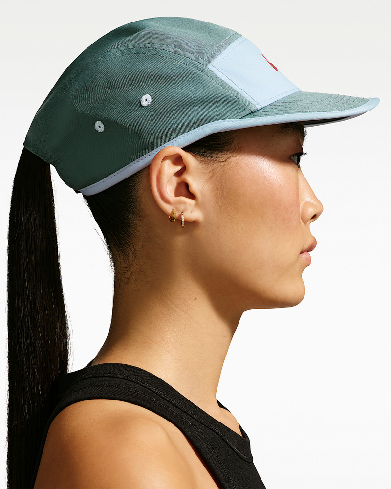 Nike Fly Dri-FIT Unstructured Swoosh Cap 4