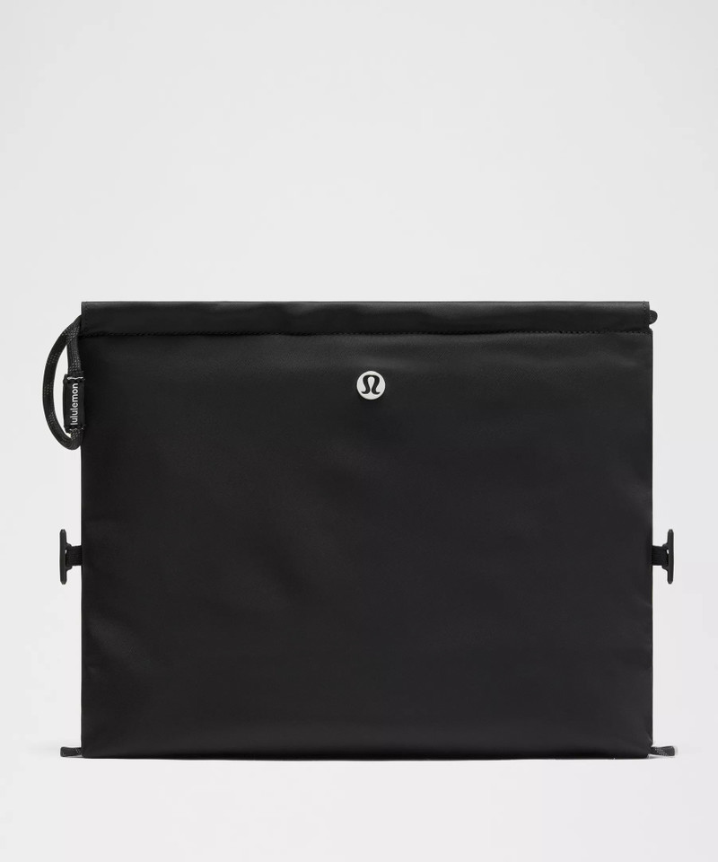 lululemon Convertible Pouch outlook