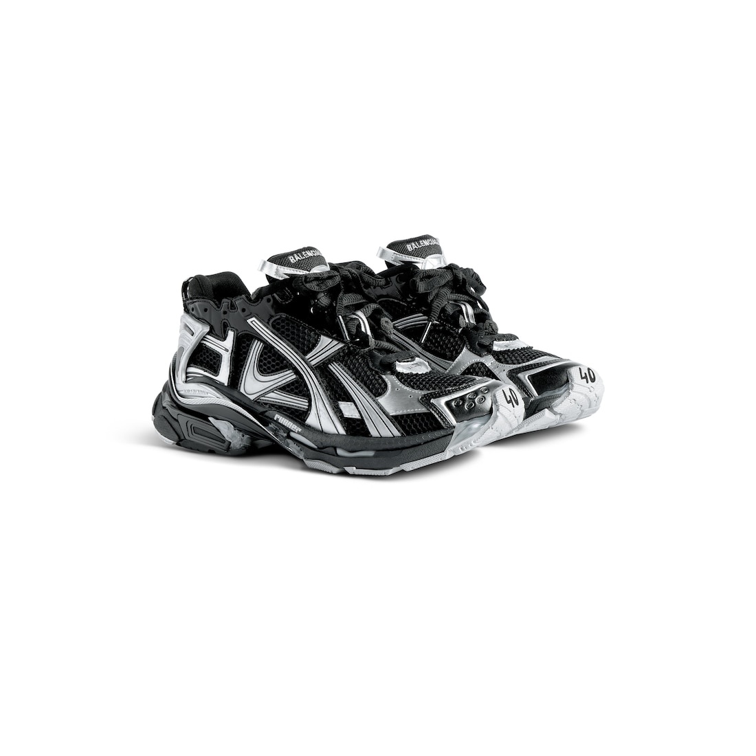 Women's Runner Sneaker in Black/silver - 2