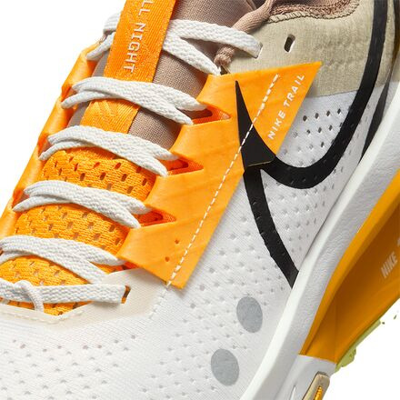 Zegama 2 Trail Running Shoe - Women's - 8