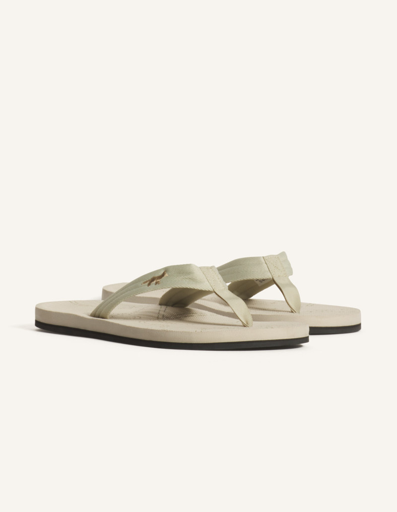 Maison Kitsuné MAISON KITSUNE x INDOSOLE EASY LIVING outlook