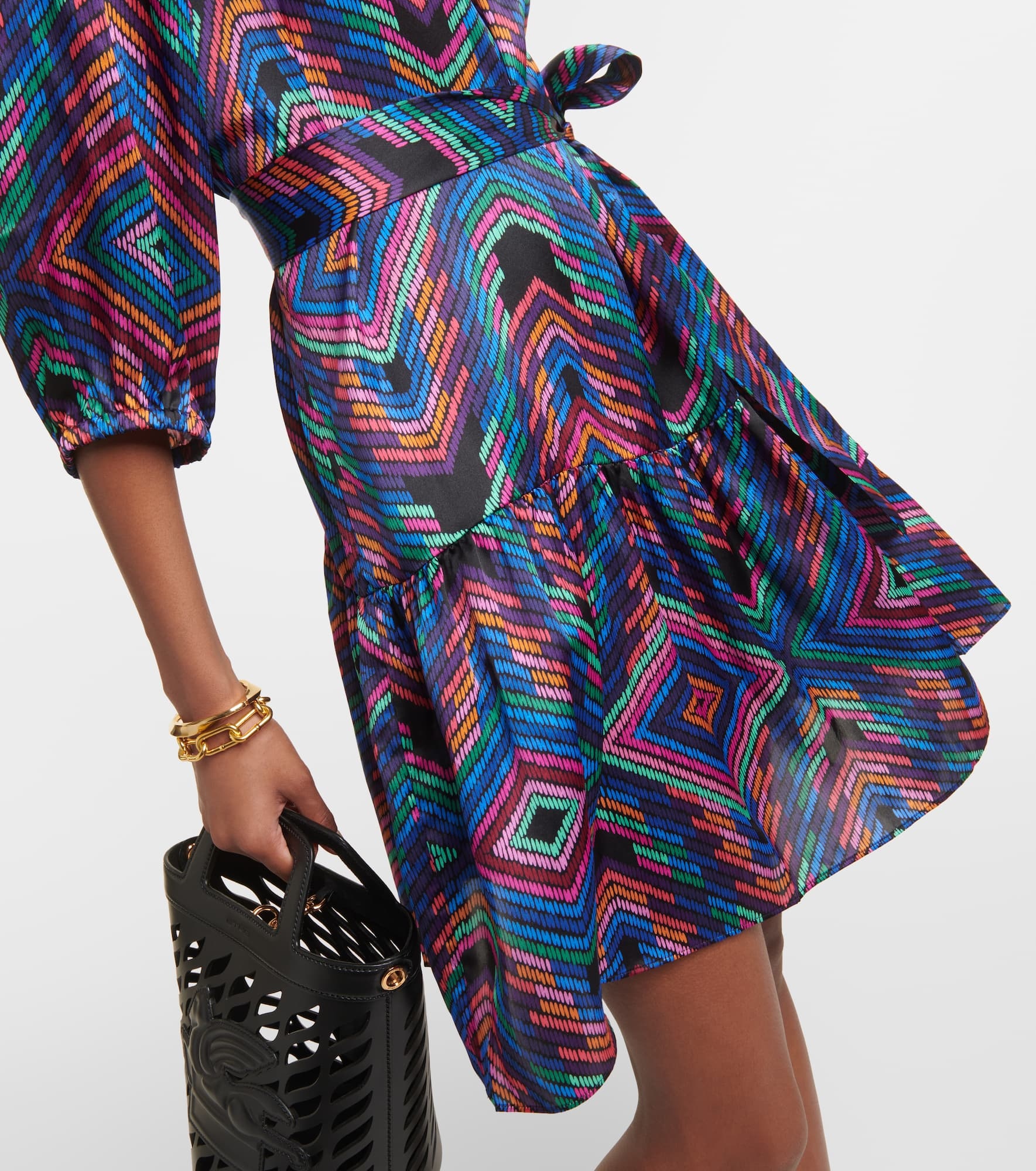 Nightclub printed satin minidress - 5