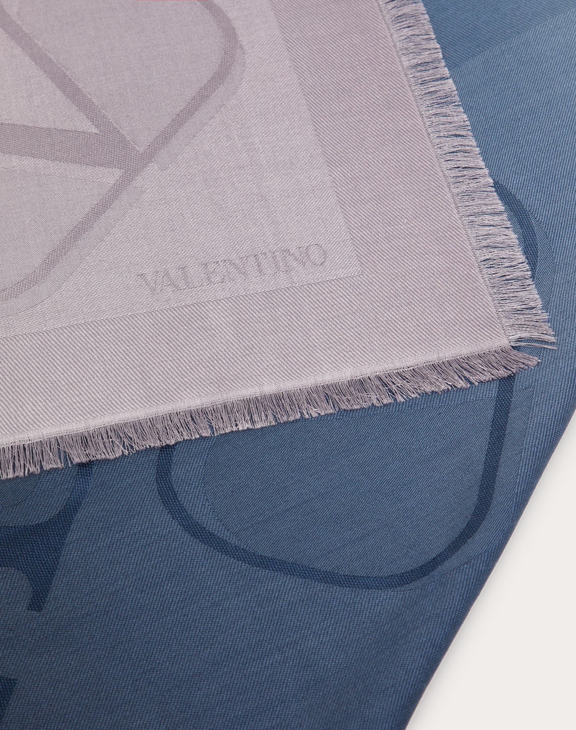 VLogo Signature shawl 140x140 cm / 55.1x55.1 in. - 3