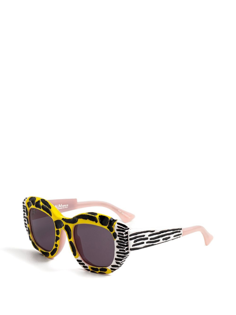 Kuboraum B2 Pop-Grotesque square-frame sunglasses outlook