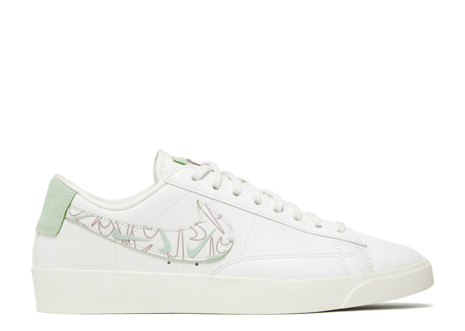 WMNS BLAZER LOW SE 'VALENTINE'S DAY' - 1