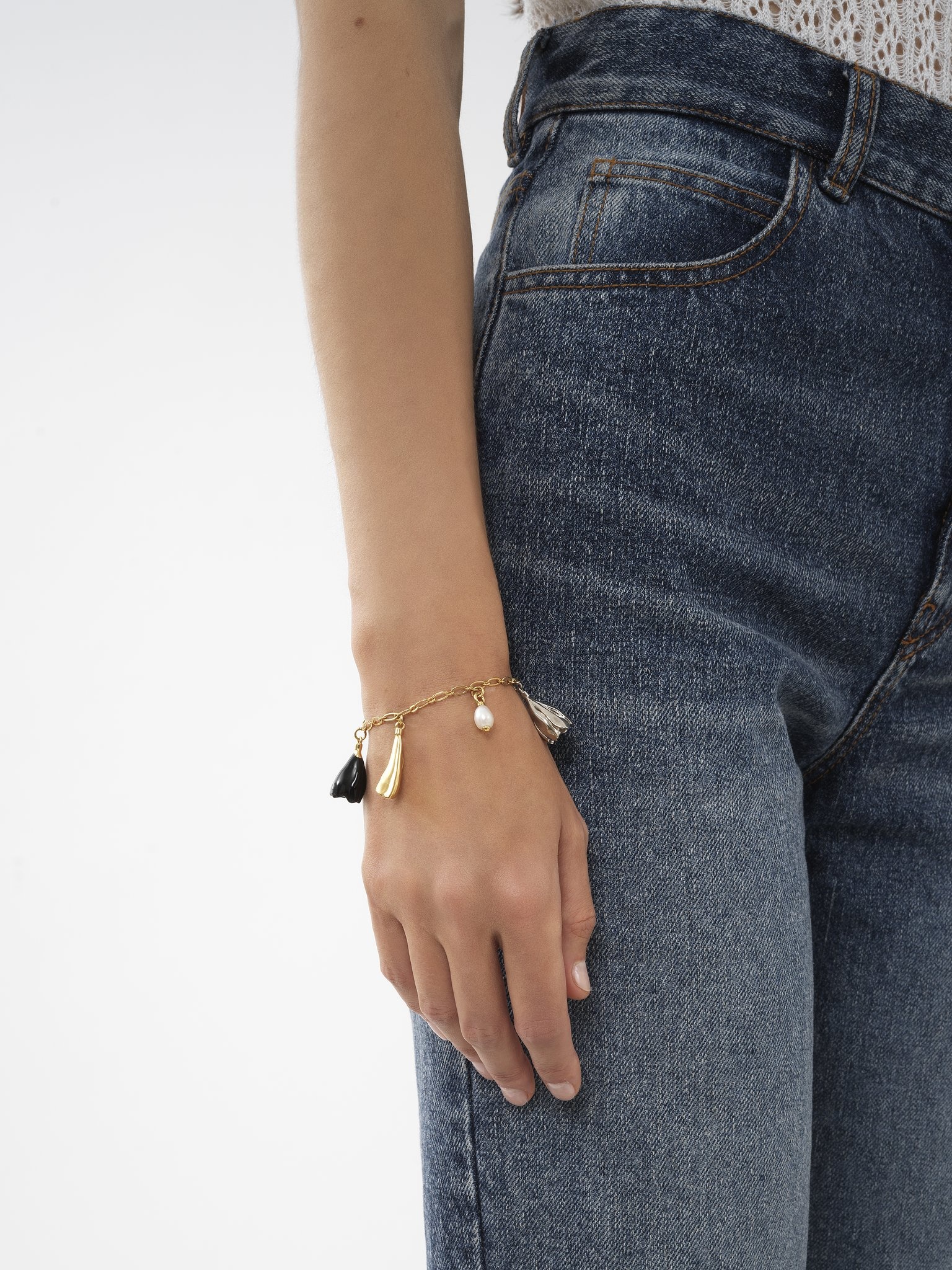 BLOOMA BRACELET - 2