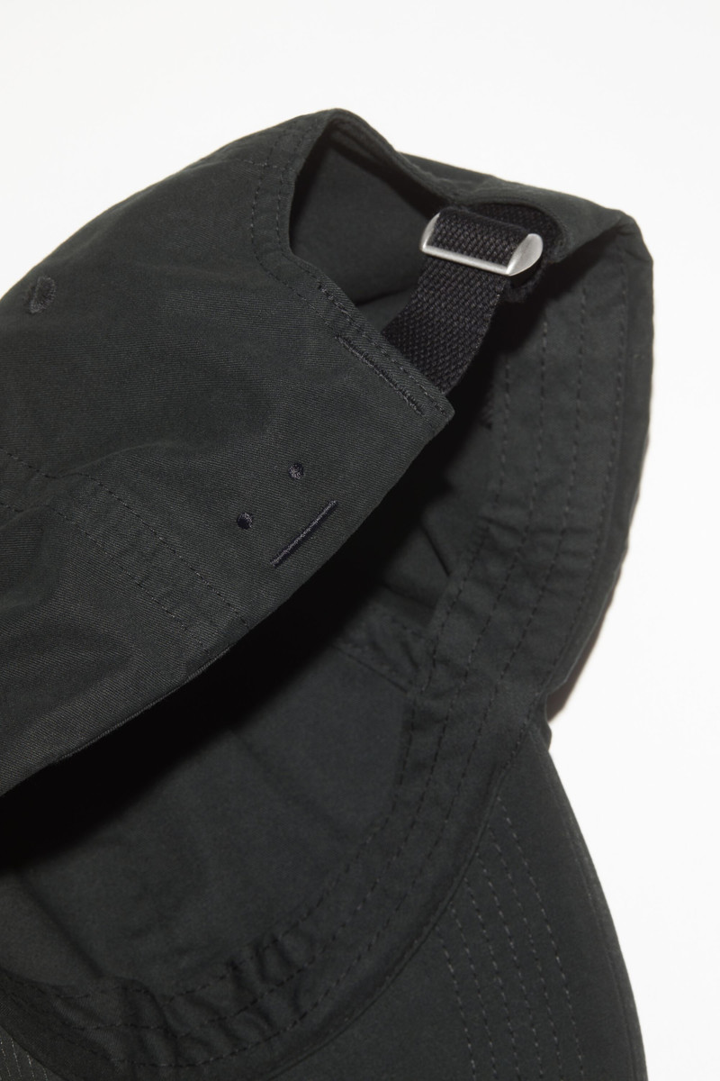 Micro Face patch cap - Black 5